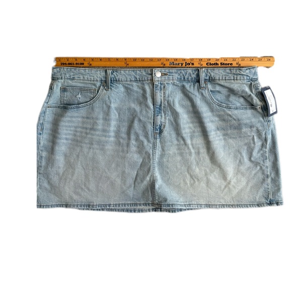 NEW Universal Thread size 26 denim jeans mini skirt light distressed wash faded - Picture 5 of 10